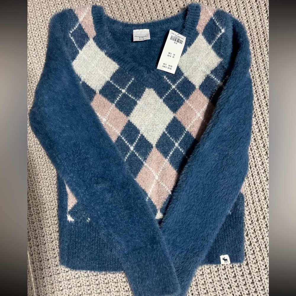 NWT Abercrombie Kids Sweater